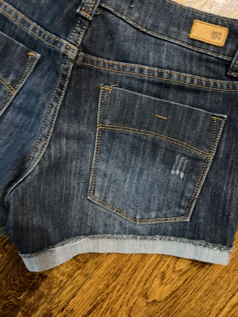 RSQ Dark Indigo Denim Roll-Cuff Women's Shorts - Picture 4 of 4